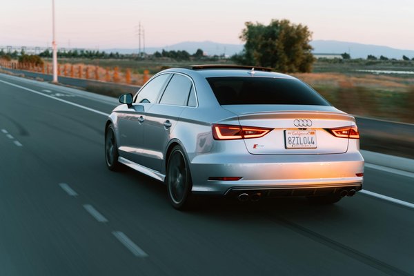 Acheter une voiture de luxe : Le guide complet